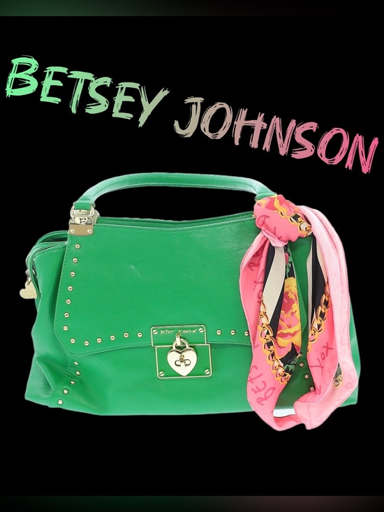 Betsey Johnson Handbags - Betsey Johnson Faux Leather Heart Locket Green Satchel with Pink Scarf